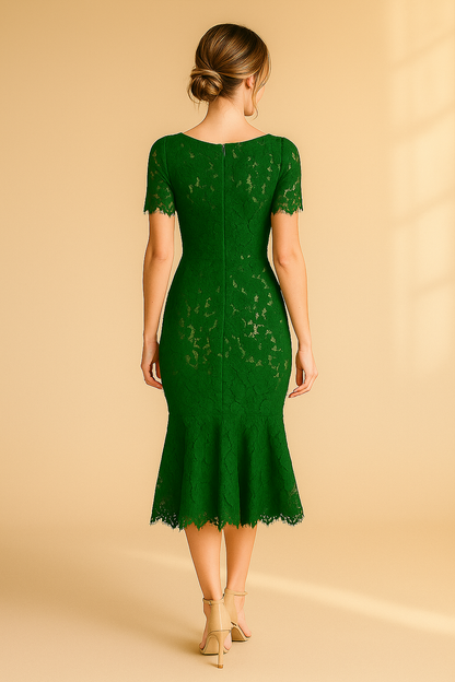 Spitzen-Midikleid in Smaragdgrün mit Fischschwanz-Saum