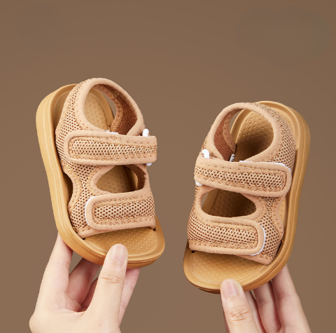 Atmungsaktive Kinder-Sandalen mit weicher Sohle & Schnellverschluss – Laufleicht