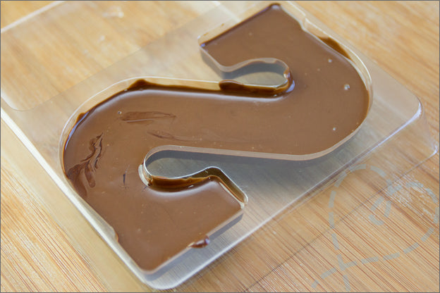 3D Silikonform zum Gießen von Schokoladenbuchstaben – BackSpaß (1+1 Gratis)