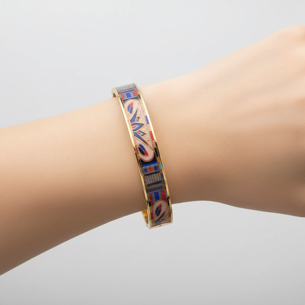 Goldfarbener Edelstahlarmreif - GlamourBangle 