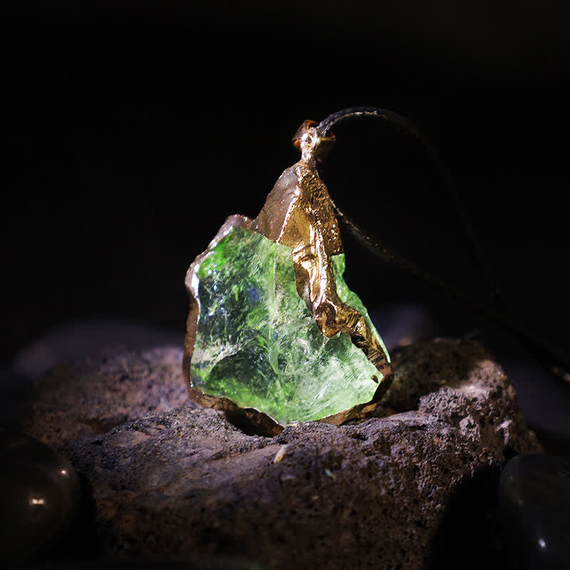 Handgefertigte Halskette - MoldaviteLux 