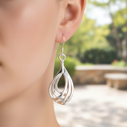 Hängende Tropfenohrringe - DropCharm 