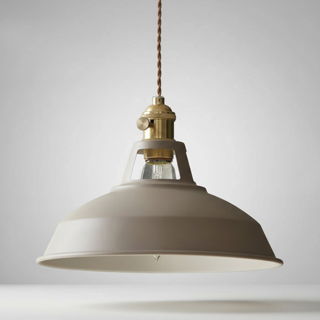 Industrielle Metall Hängelampe - IndustroGlow