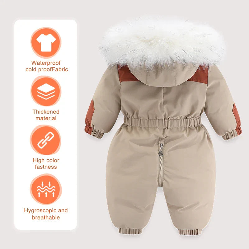Baby-Winteroverall mit Kapuze, wasserdicht und warm gefüttert – Mila Winterzauber Edition