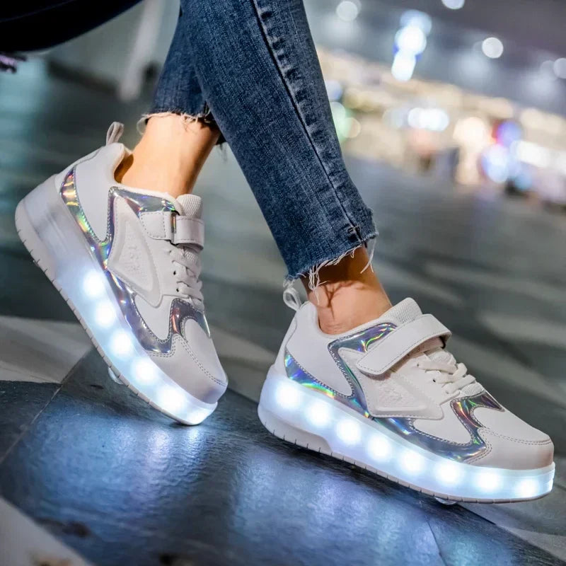 Kinderrollschuhe mit LED-Beleuchtung und abnehmbaren Rädern