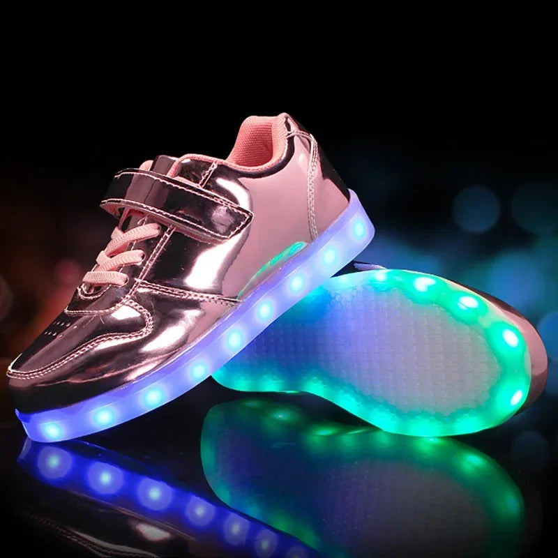 Kinder-LED-Sneaker mit Farbwechsel-Leuchteffekt beim Gehen