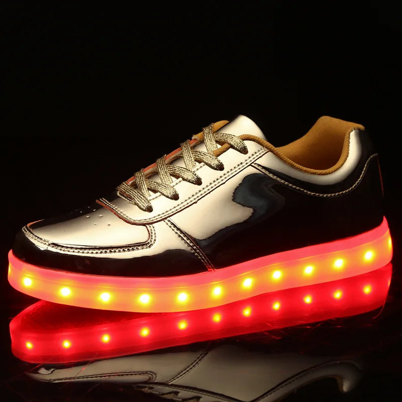 Kinder-LED-Sneaker mit Farbwechsel-Leuchteffekt beim Gehen