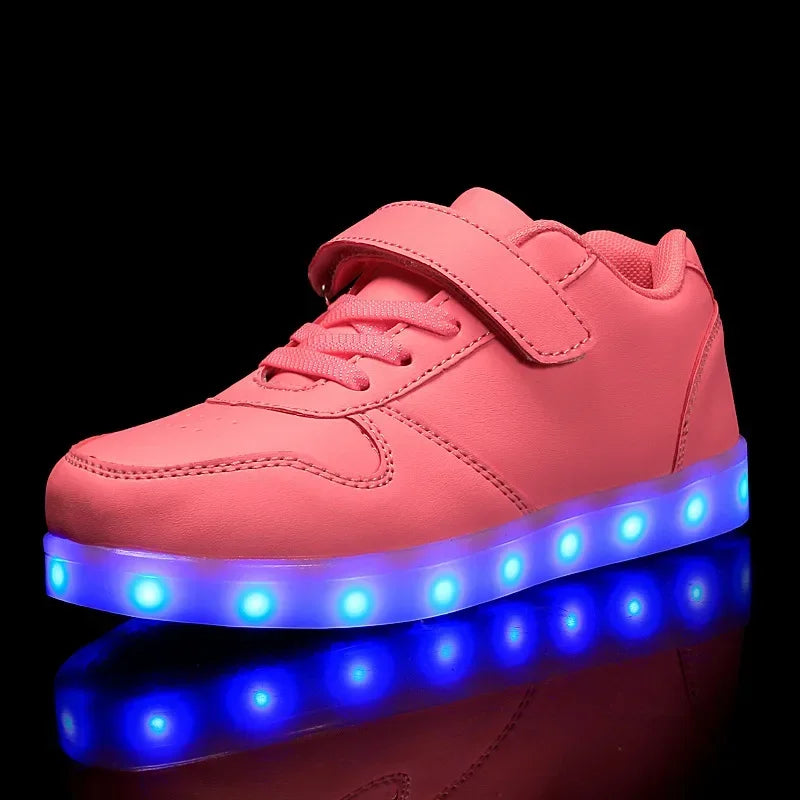 Kinder-LED-Sneaker mit Farbwechsel-Leuchteffekt beim Gehen