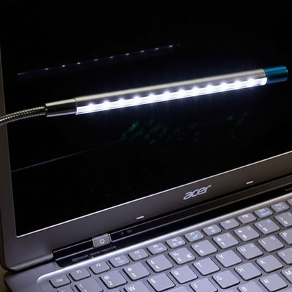 Schlanke LED Schreibtischleuchte - Readlight