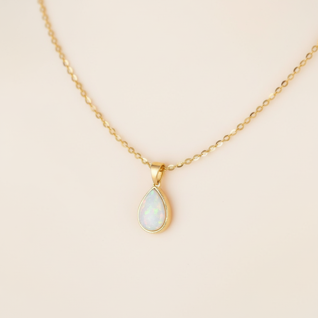 Tropfenförmiger Anhänger - LuxeChain 