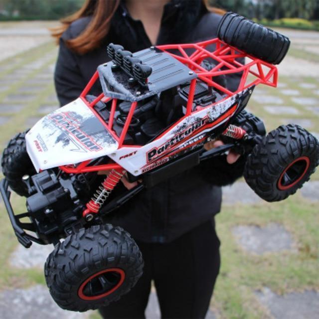 Geländegängiger 4x4 RC-Monstertruck für Kinder und Erwachsene